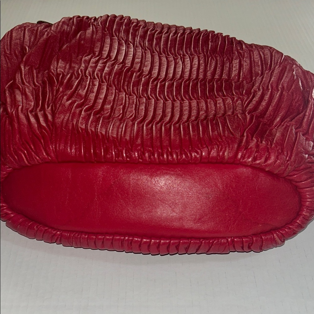 Coach Cherry Red Leather Shoulder Bag - Picture 4 of 15